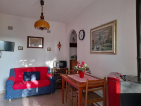 8380 Morellino little house Montemerano